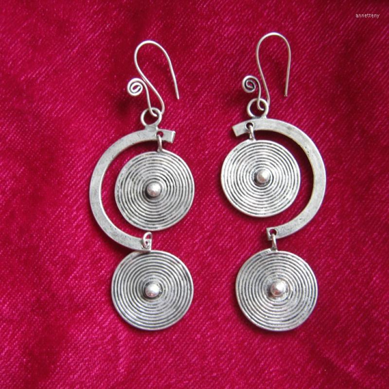 Dangle Earrings Guizhou Yunnan Miao Ornament Ethnic Retro Handmade Ear Rings Personalized Double Jade Face
Dangle Earrings Guizhou Yunnan Miao Ornament Ethnic Retro Handmade Ear Rings Personalized Double Jade Face