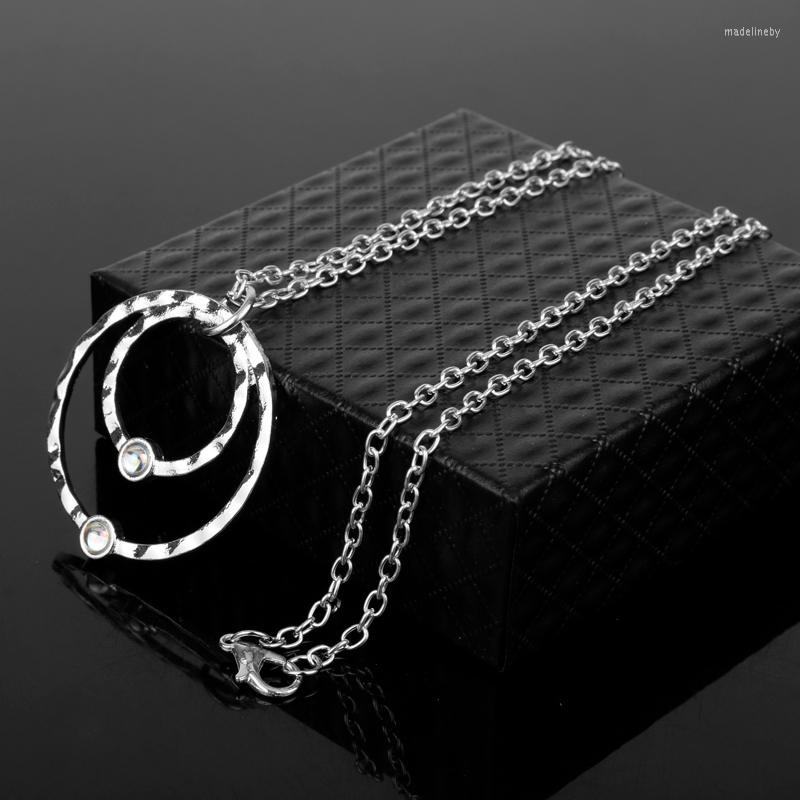 Chains Dongsheng Wholesale Jewelry Infinity Double Circles Necklace For Girls Interlocking Pendant Women Men
Chains Dongsheng Wholesale Jewelry Infinity Double Circles Necklace For Girls Interlocking Pendant Women Men