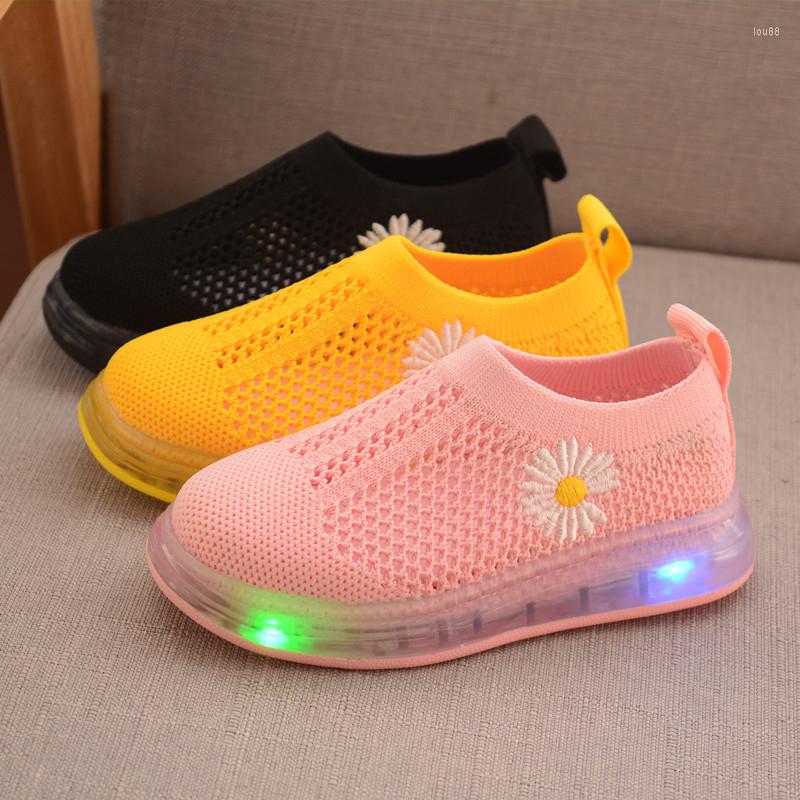 Athletic Shoes Boys Breathable Led Light Board Spring And Summer Children's Daisy Sports XZ1994
Athletic Shoes Boys Breathable Led Light Board Spring And Summer Children's Daisy Sports XZ1994