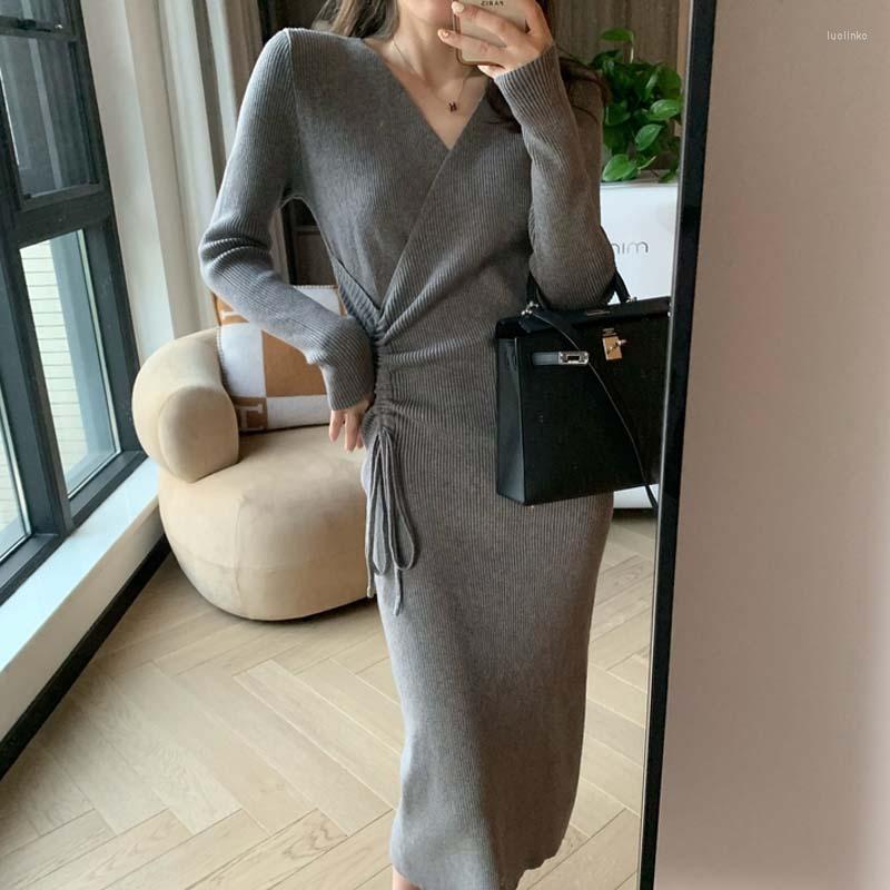 Casual Dresses 2022 One-Piece Women V-Neck Drawstring Knit Dress Korean Elegant Simple Long Sleeve Autumn Winter Woman Knitting Sweater, Black
Casual Dresses 2022 One-Piece Women V-Neck Drawstring Knit Dress Korean Elegant Simple Long Sleeve Autumn Winter Woman Knitting Sweater, Black