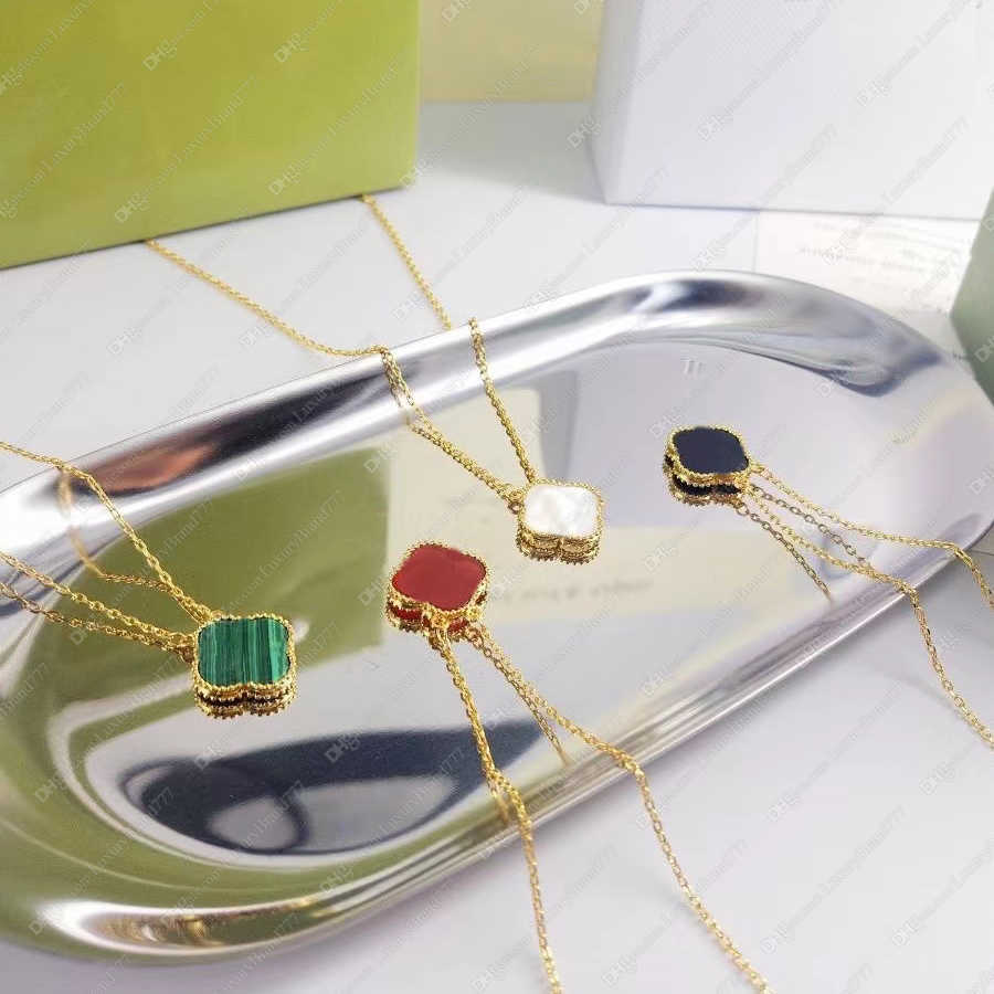 Fashion Classic 4/Four Leaf Clover Necklaces Pendants Mother-of-Pearl Stainless Steel Plated 18K for Women Girl Valentine's Mother's Day
Fashion Classic 4/Four Leaf Clover Necklaces Pendants Mother-of-Pearl Stainless Steel Plated 18K for Women Girl Valentine's Mother's Day