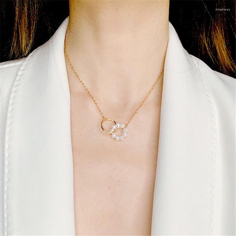 Choker High Quality Freshwater Pearl Necklace Circle Cross Pendant Original Design Chain Women Collar Bib Korean Titanium Steel
Choker High Quality Freshwater Pearl Necklace Circle Cross Pendant Original Design Chain Women Collar Bib Korean Titanium Steel