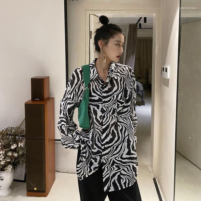 Women' Blouses Real 2022 Spring Fashion All-match Casual Temperament Light And Thin Long-sleeved Zebra Print Shirt Sunscreen, Photo color
Women' Blouses Real 2022 Spring Fashion All-match Casual Temperament Light And Thin Long-sleeved Zebra Print Shirt Sunscreen, Photo color