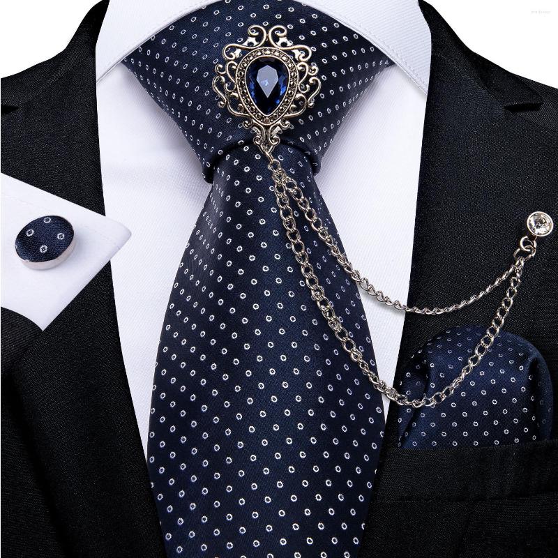 Bow Ties Business Blue White Dot Men's Luxury Brooch Chain Handkerchief Cufflinks Gift For Men 8cm Silk Formal Necktie Set DiBanGu
Bow Ties Business Blue White Dot Men's Luxury Brooch Chain Handkerchief Cufflinks Gift For Men 8cm Silk Formal Necktie Set DiBanGu