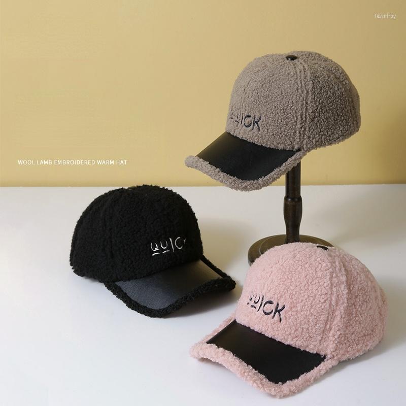 Ball Caps Lamb Wool Baseball Cap Embroidered Womens Autumn And Winter Warm With Velvet Hat Plus Size Peaked For Women, Black leather brim
Ball Caps Lamb Wool Baseball Cap Embroidered Womens Autumn And Winter Warm With Velvet Hat Plus Size Peaked For Women, Black leather brim