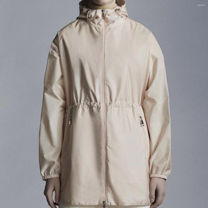 Women's Trench Coats High Quality Windbreaker Fall 2022 Women Coat Hooded Pleated Skirt Loose Longer Rain Sun Protection White Black Pink
Women's Trench Coats High Quality Windbreaker Fall 2022 Women Coat Hooded Pleated Skirt Loose Longer Rain Sun Protection White Black Pink