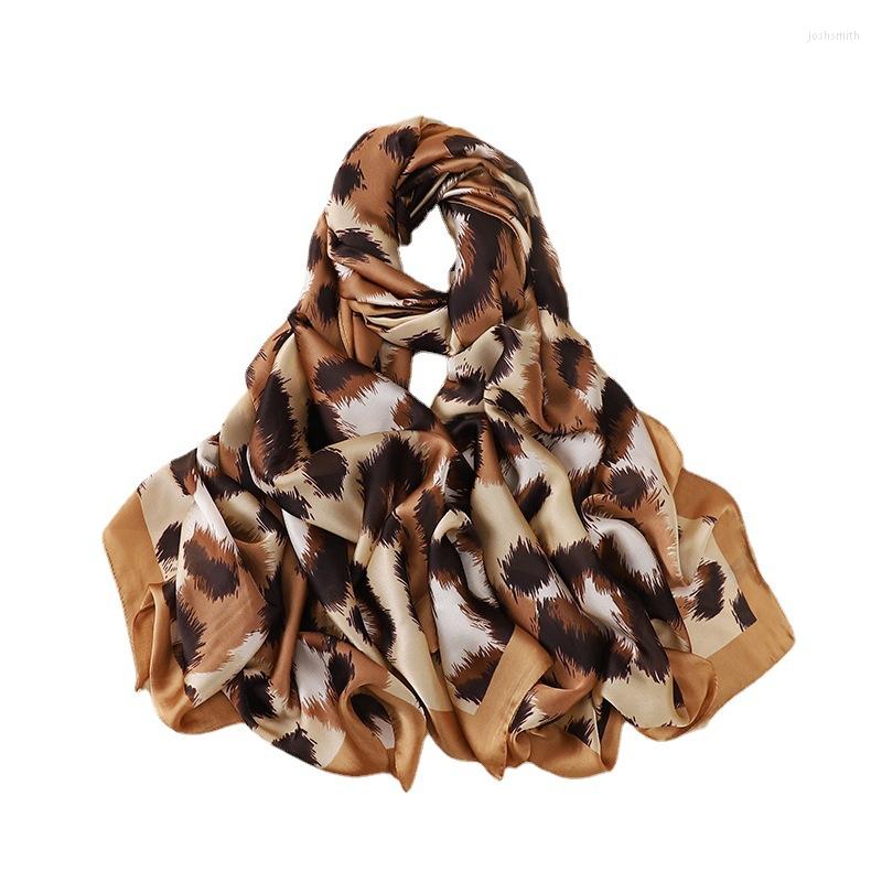 Scarves 180 90cm Designer Silk Scarf Leopard Bandana Long Lrage Shawl Wrap Lady Hijab Women Female Beach Sunscreen Pareo Fashion
Scarves 180 90cm Designer Silk Scarf Leopard Bandana Long Lrage Shawl Wrap Lady Hijab Women Female Beach Sunscreen Pareo Fashion