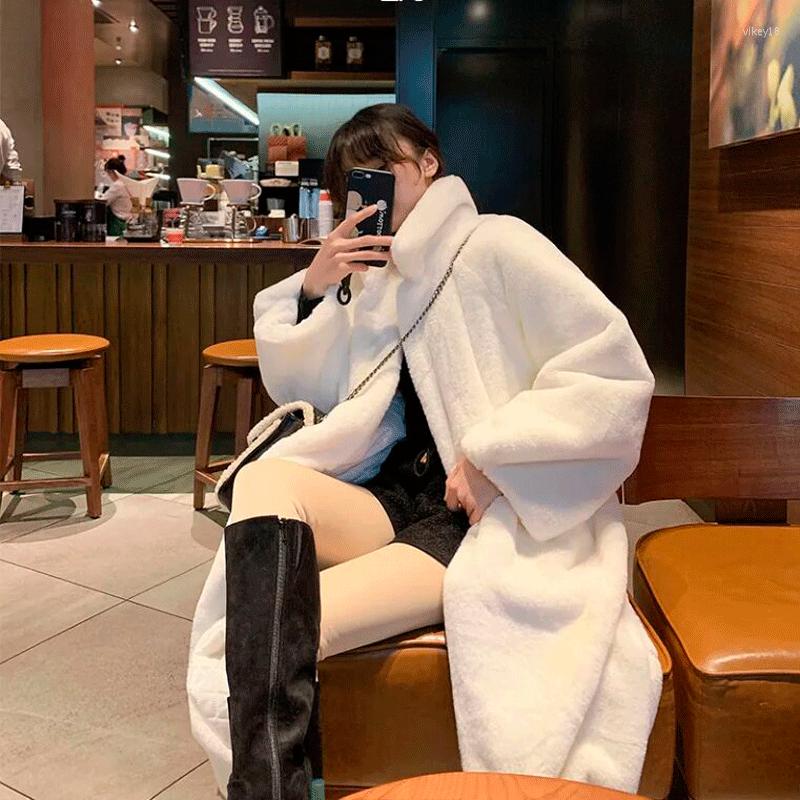 Women' Fur Long Oversized White Warm Faux Coat Sleeve High Quality Fashion 2022 Winter Clothes Women Designer Streetwear, Beige
Women' Fur Long Oversized White Warm Faux Coat Sleeve High Quality Fashion 2022 Winter Clothes Women Designer Streetwear, Beige