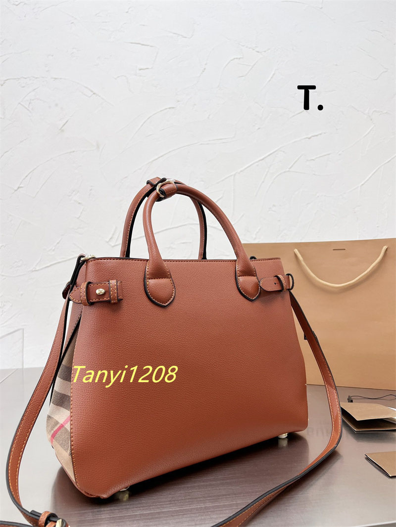 2022 Popular Designer Bags Luxury Women's Shopping Bag Casual Lady Crossbody Tote Bag Nice Quality Genuine Leather Handbags Inside Multifunction Pocket New Handbag, Black
2022 Popular Designer Bags Luxury Women's Shopping Bag Casual Lady Crossbody Tote Bag Nice Quality Genuine Leather Handbags Inside Multifunction Pocket New Handbag, Black