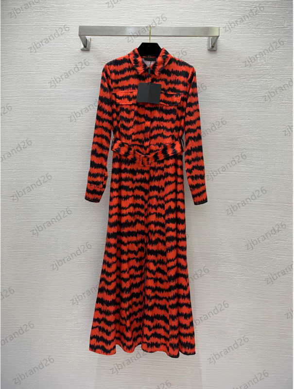 Dress Womens Designer Clothing Contrasting Colour Stripe Print Fake Pockets Adorn Thin Lining Dresses Slim Sashes Draped Long Skirt Outerwear Women Clothes 1970
Dress Womens Designer Clothing Contrasting Colour Stripe Print Fake Pockets Adorn Thin Lining Dresses Slim Sashes Draped Long Skirt Outerwear Women Clothes 1970