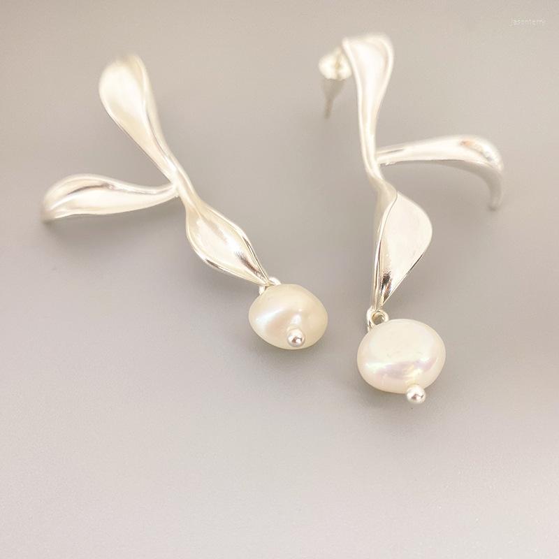 Dangle Earrings LONDANY Irregular Leaf Temperament Silver Cold Wind Fashion 925 Needle
Dangle Earrings LONDANY Irregular Leaf Temperament Silver Cold Wind Fashion 925 Needle