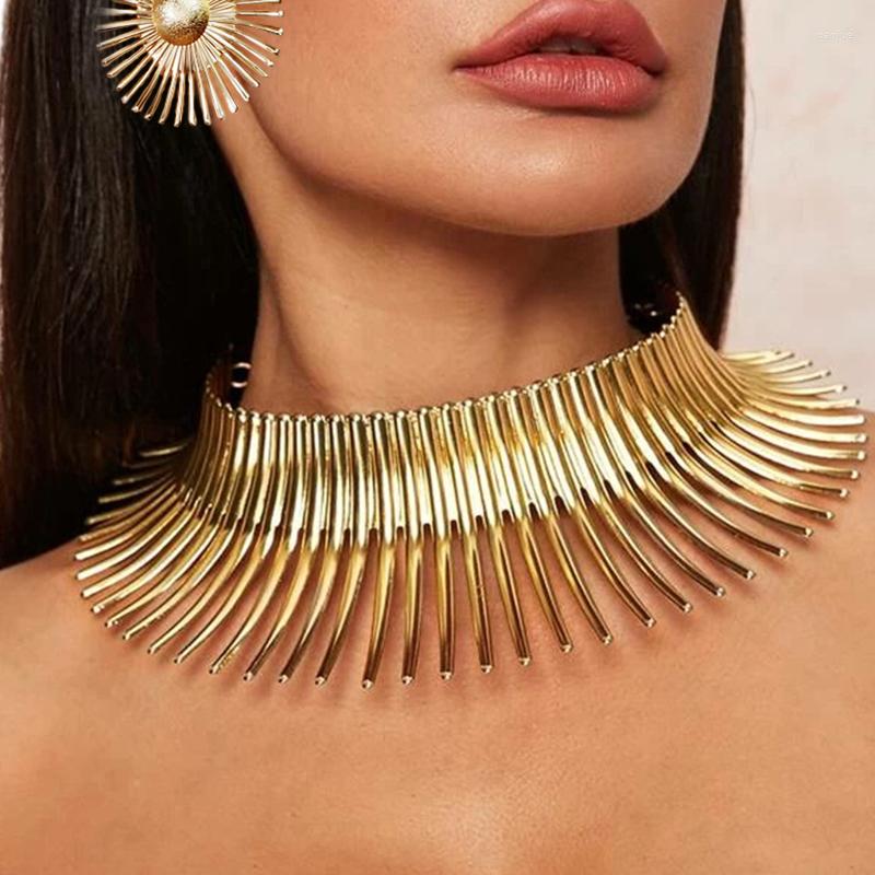 Necklace Earrings Set Punk Fashion Exaggerated Metal Jewelry African Gold Color Statement Torques Choker With For Women UKEN, Picture shown
Necklace Earrings Set Punk Fashion Exaggerated Metal Jewelry African Gold Color Statement Torques Choker With For Women UKEN, Picture shown