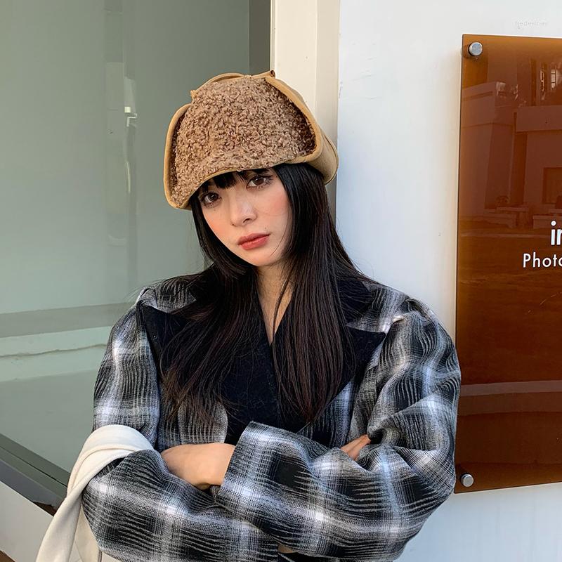 Berets Korean Version Of Lamb Wool Lei Feng Hat Autumn Winter Warm Plush Caps For Women Cycling Plus Velvet Ear Protection Bomber Gorro, Beige
Berets Korean Version Of Lamb Wool Lei Feng Hat Autumn Winter Warm Plush Caps For Women Cycling Plus Velvet Ear Protection Bomber Gorro, Beige
