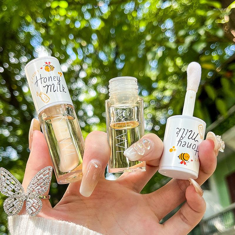 Lip Gloss Peach Milk Honey Oil Relieves Dry Moisturizing Fades Lines Shining Lips Big Brush Head Korean Cute Makeup
Lip Gloss Peach Milk Honey Oil Relieves Dry Moisturizing Fades Lines Shining Lips Big Brush Head Korean Cute Makeup