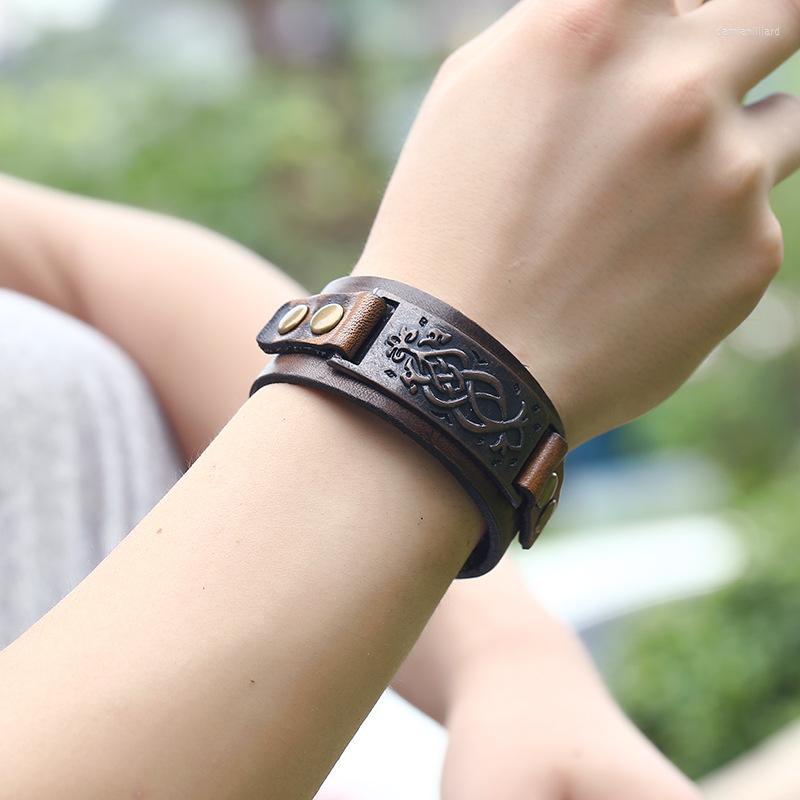 Charm Bracelets BPK015 Retro Handmade Cowhide Genuine Leather Bracelet Bracelete Masculino Jewellery Men Accessories Gioielli
Charm Bracelets BPK015 Retro Handmade Cowhide Genuine Leather Bracelet Bracelete Masculino Jewellery Men Accessories Gioielli