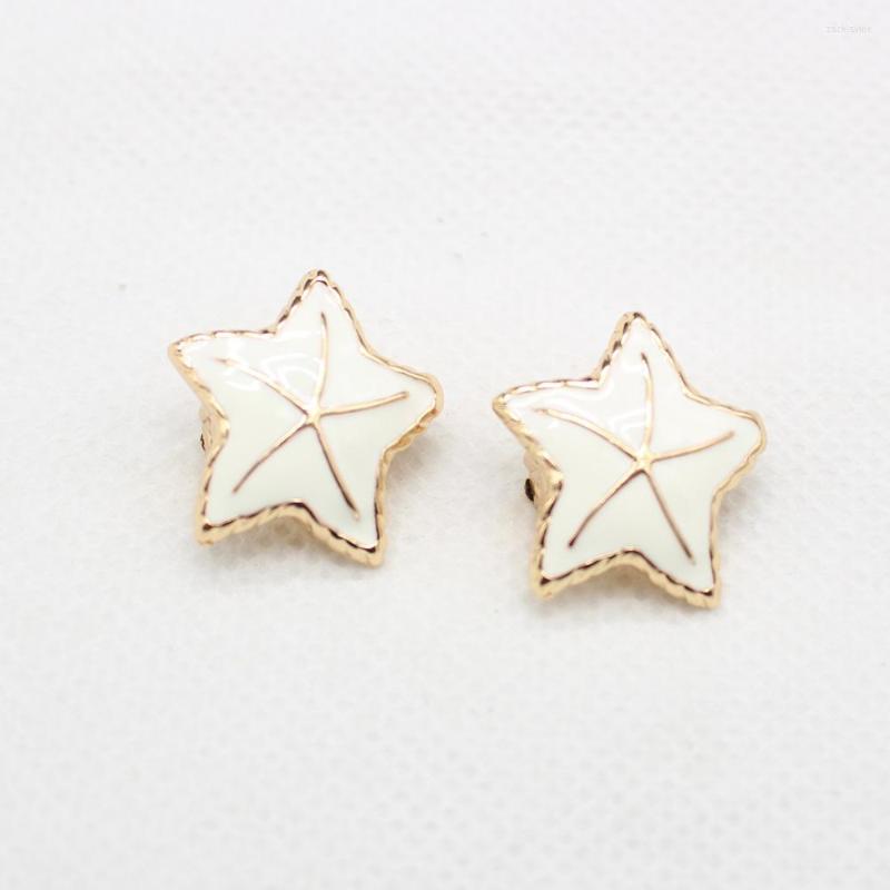 Hoop Earrings European And American Jewelry Starfish Drop Glaze Female Cool Wind Simple Versatile Personalized Ear Clip
Hoop Earrings European And American Jewelry Starfish Drop Glaze Female Cool Wind Simple Versatile Personalized Ear Clip