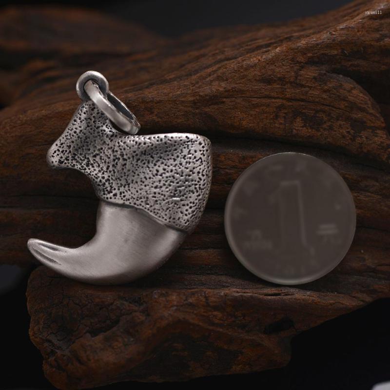 Pendant Necklaces TR Tiger Claw Men's Solid Thick Repeat Ancient Jewelry Hand Carved Amulet Necklace Boyfriend For Women Luxury
Pendant Necklaces TR Tiger Claw Men's Solid Thick Repeat Ancient Jewelry Hand Carved Amulet Necklace Boyfriend For Women Luxury