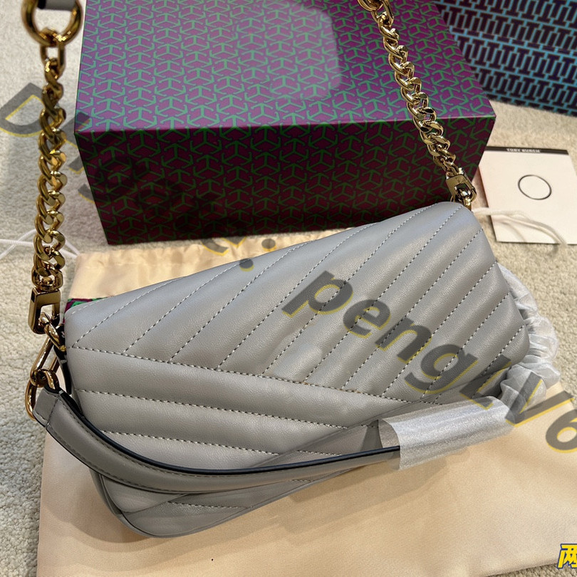 New fashion Totes casual handbag Sheepskin buckle detachable shoulder strap solid copy shoulder bag Cross Body Purse, White
New fashion Totes casual handbag Sheepskin buckle detachable shoulder strap solid copy shoulder bag Cross Body Purse, White