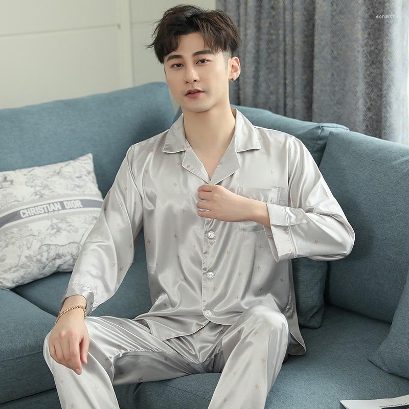 Men's Sleepwear Men's Ice Silk Pajama Set Men Pajamas Sexy Modern Style Soft Cozy Summer Spring Autumn Satin Nightgown
Men's Sleepwear Men's Ice Silk Pajama Set Men Pajamas Sexy Modern Style Soft Cozy Summer Spring Autumn Satin Nightgown