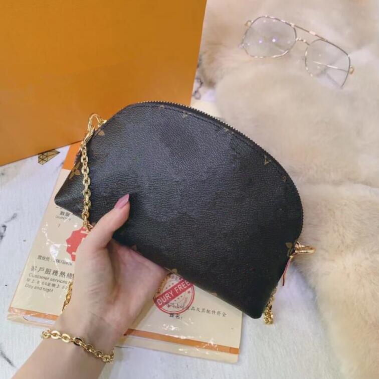 Mini Wallets chain Makeup Toiletry Pouch Cosmetic Bag Cases Make Up organizer famous Women shoulder Bags Clutch ladies cluch purses Handbags Purses, Extra fee (are not sold separat)
Mini Wallets chain Makeup Toiletry Pouch Cosmetic Bag Cases Make Up organizer famous Women shoulder Bags Clutch ladies cluch purses Handbags Purses, Extra fee (are not sold separat)