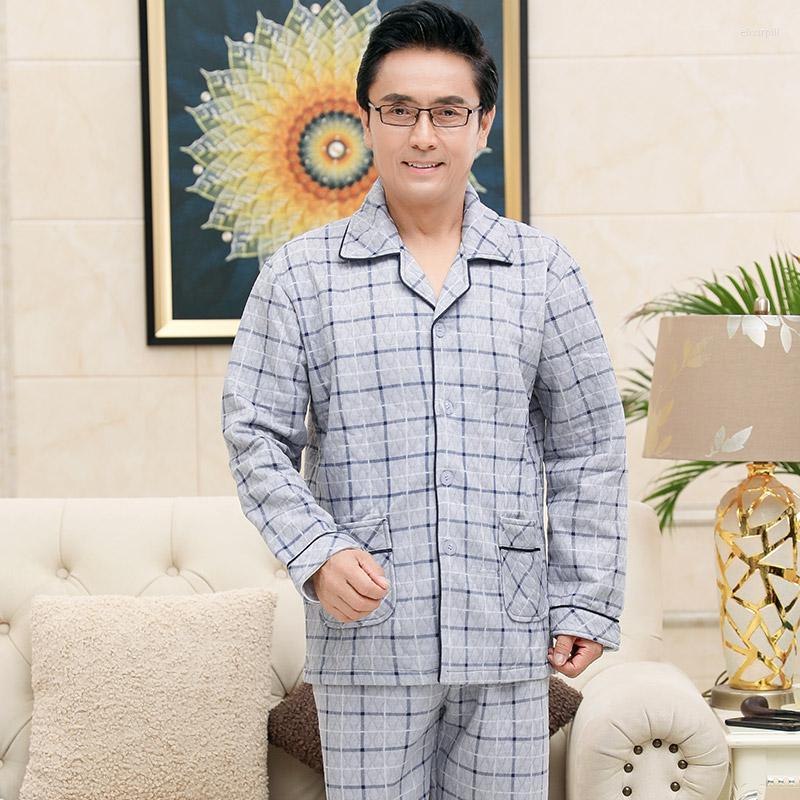 Men's Sleepwear Full Cotton Men's Autumn&winter Long-sleeved Trousers Pajamas Suit4XL Thin 3Layers Quilted Plaid Soft Clothing Set, Dn5643
Men's Sleepwear Full Cotton Men's Autumn&winter Long-sleeved Trousers Pajamas Suit4XL Thin 3Layers Quilted Plaid Soft Clothing Set, Dn5643