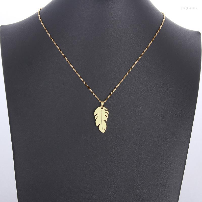 Pendant Necklaces 12PC Gold Color Leaves Shape Charm Necklace Women Girl Family Friends BFF Jewelry Wedding Party Gift Accessories Fashion
Pendant Necklaces 12PC Gold Color Leaves Shape Charm Necklace Women Girl Family Friends BFF Jewelry Wedding Party Gift Accessories Fashion