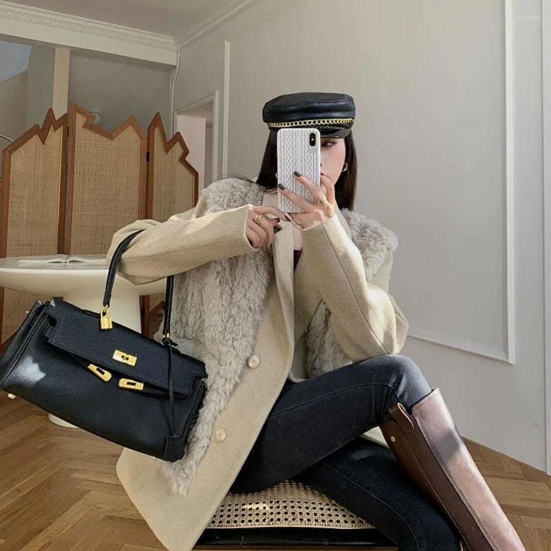 Women's Suits Women Woolen Blends Suit Jackets Autumn Winter 2022 Korean Fur Patchwork Loose Blazer Ladies Fashion Warm Overcoat Female, Gray
Women's Suits Women Woolen Blends Suit Jackets Autumn Winter 2022 Korean Fur Patchwork Loose Blazer Ladies Fashion Warm Overcoat Female, Gray