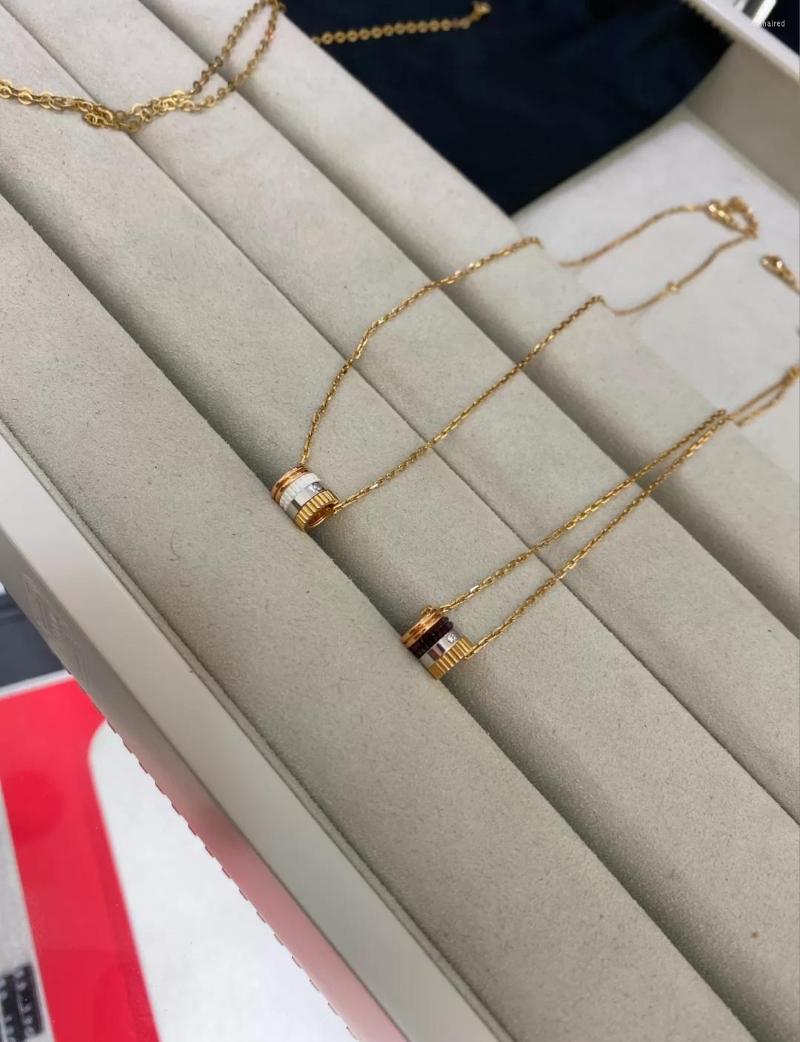 Chains S925 Sterling Silver Necklace Banquet Fashion Collarbone Mini Rotor Beads Whitre Diamond
Chains S925 Sterling Silver Necklace Banquet Fashion Collarbone Mini Rotor Beads Whitre Diamond