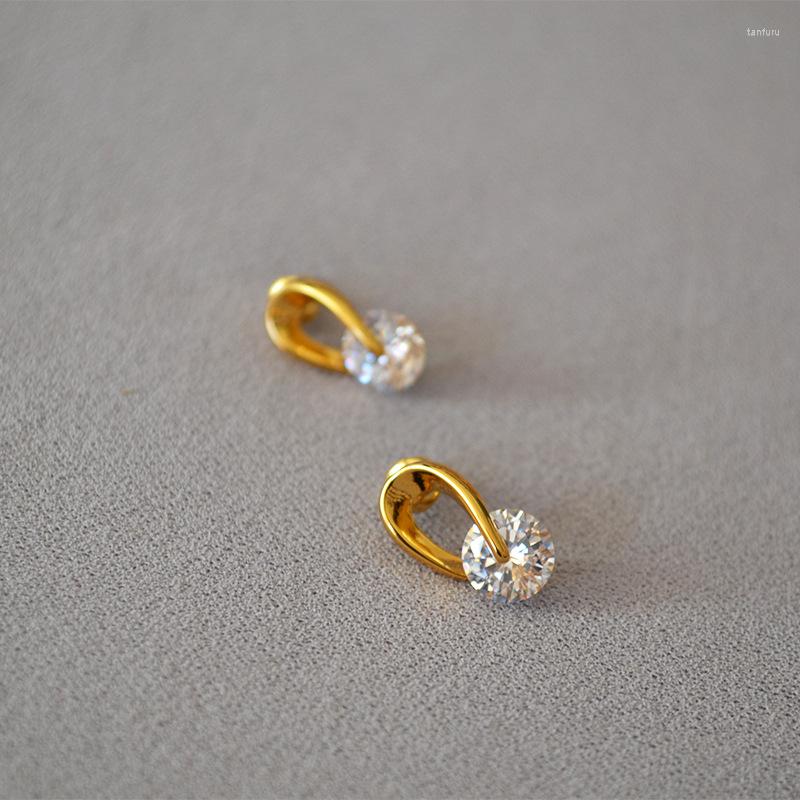 Dangle Earrings Fashion Simple Exquisite Small Personality Shining Zircon Temperament 925 Silver Needle Daily Commuter Women
Dangle Earrings Fashion Simple Exquisite Small Personality Shining Zircon Temperament 925 Silver Needle Daily Commuter Women