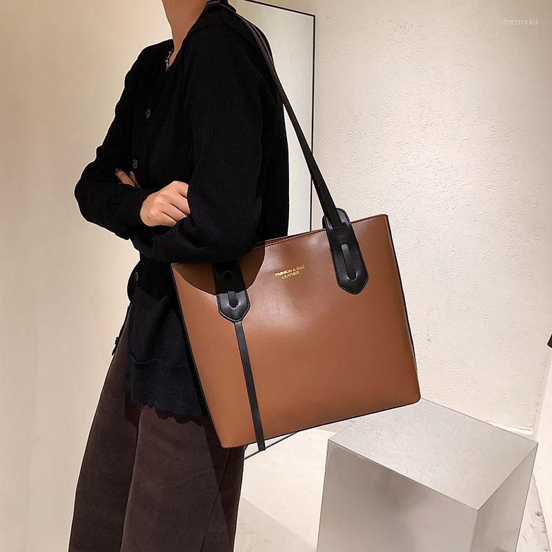 Evening Bags Leather Shopping Bag Fashion For Woman Vertical Design Bucket Female Shoulder Solid Color Lady Large Tote, Black shoulder bag
Evening Bags Leather Shopping Bag Fashion For Woman Vertical Design Bucket Female Shoulder Solid Color Lady Large Tote, Black shoulder bag