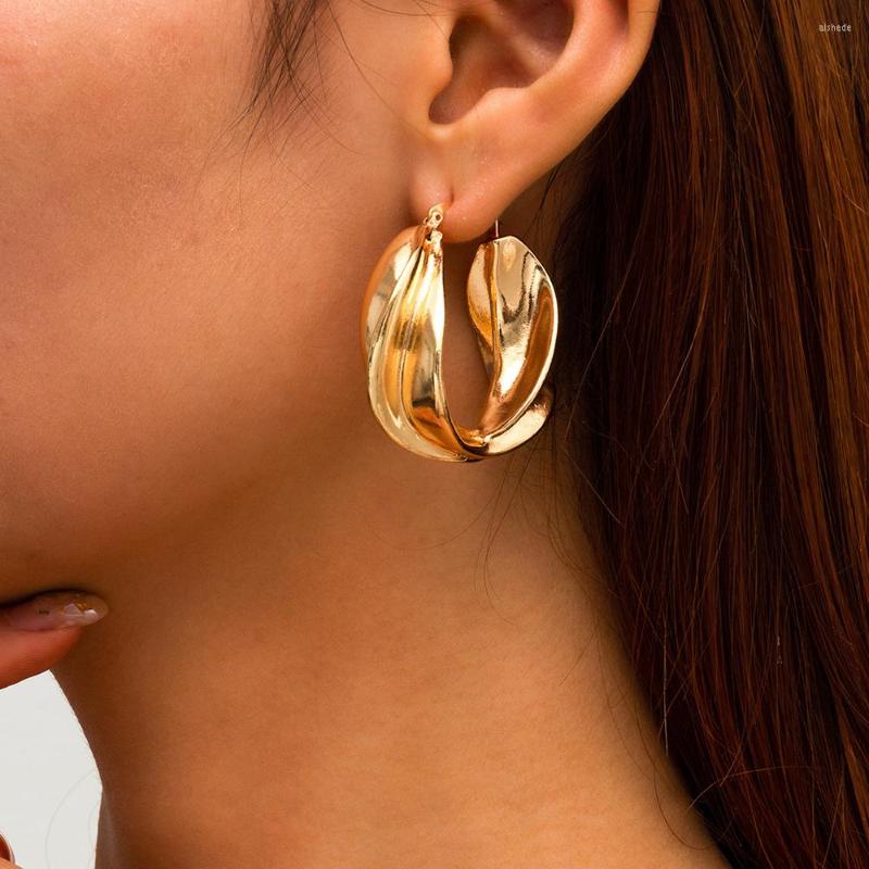 Hoop Earrings Punk Hip Hop Golden Big For Women Metal Korean Twisted Drop Simple Temperament Exquisite Sexy Jewelry
Hoop Earrings Punk Hip Hop Golden Big For Women Metal Korean Twisted Drop Simple Temperament Exquisite Sexy Jewelry