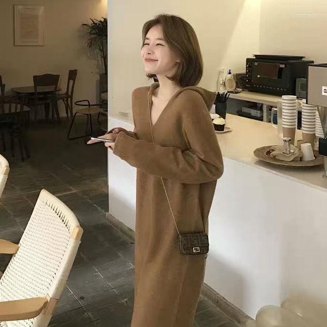 Casual Dresses CUPNICE Autumn Winter Knitted Hooded Fleece Solid Loose Maxi Dress Long Sleeve V-neck Fashion For Women Vestidos 2022, Gray
Casual Dresses CUPNICE Autumn Winter Knitted Hooded Fleece Solid Loose Maxi Dress Long Sleeve V-neck Fashion For Women Vestidos 2022, Gray