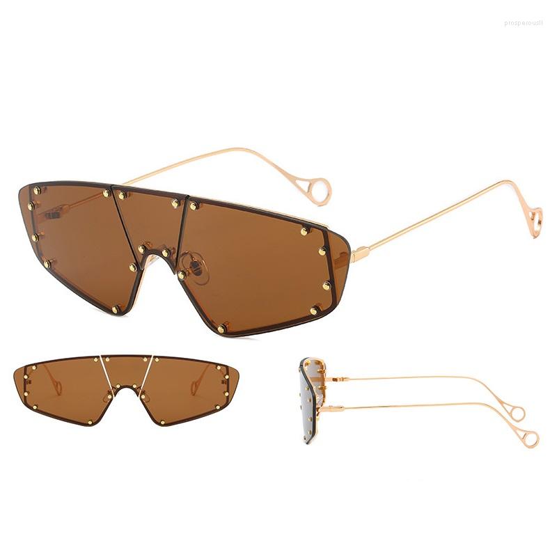 Sunglasses Wholesale Designer Metal Alloy Frame Gold Temple HD UV400 AC Lens Steam Punk Style Sun Glass
Sunglasses Wholesale Designer Metal Alloy Frame Gold Temple HD UV400 AC Lens Steam Punk Style Sun Glass