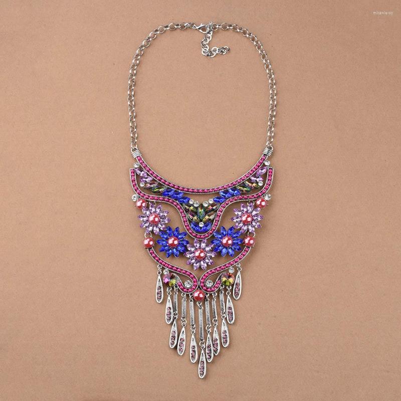 Choker Women's Multi-Color Crystal Statement Chokers Necklace Pendant Jewelry For Girls Vintage Silver Color Chain Tassel Necklaces
Choker Women's Multi-Color Crystal Statement Chokers Necklace Pendant Jewelry For Girls Vintage Silver Color Chain Tassel Necklaces