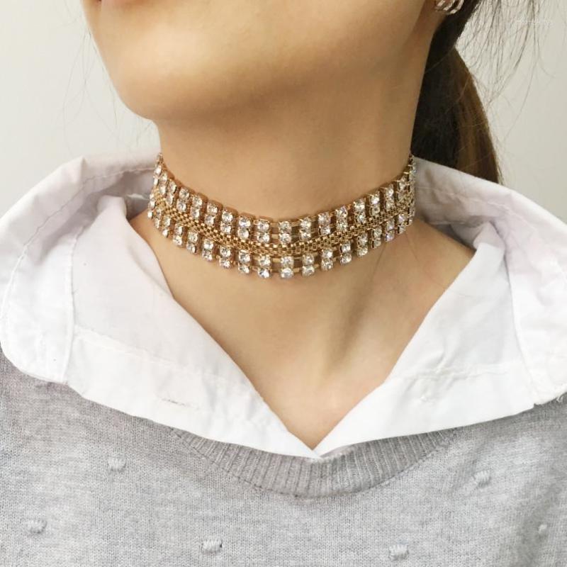 Choker Delicate Shiny Rhinestone Collar Torsion Necklaces For Women Statement Wedding Or Party Dress Fashion Jewelry
Choker Delicate Shiny Rhinestone Collar Torsion Necklaces For Women Statement Wedding Or Party Dress Fashion Jewelry