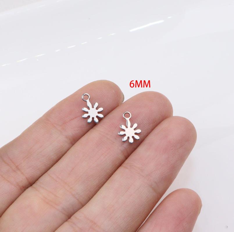 Charms 50pcs 6mm Wholesell StainlessSteel Mini Flower Dangling Fashoin Jewel DIY Anklets Earrings Bracelets Unfading Colorless
Charms 50pcs 6mm Wholesell StainlessSteel Mini Flower Dangling Fashoin Jewel DIY Anklets Earrings Bracelets Unfading Colorless