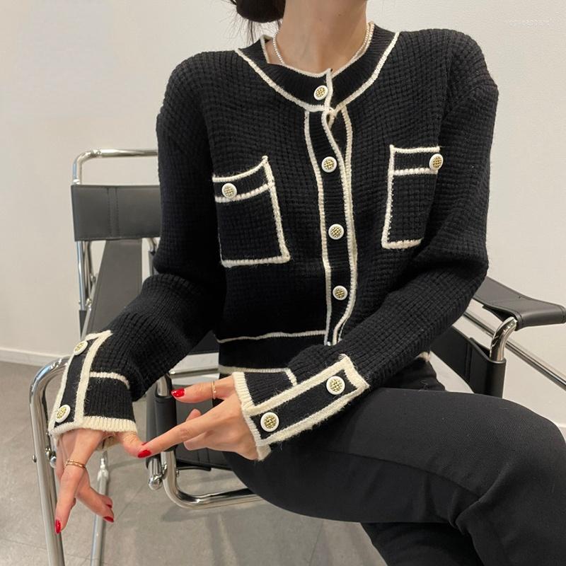 Women's Knits Autumn Winter Korean Fashion Cardigan Women Knitted Runway Designers O-neck Long Sleeve Pockets Patchwork Tops Female Retro, White
Women's Knits Autumn Winter Korean Fashion Cardigan Women Knitted Runway Designers O-neck Long Sleeve Pockets Patchwork Tops Female Retro, White
