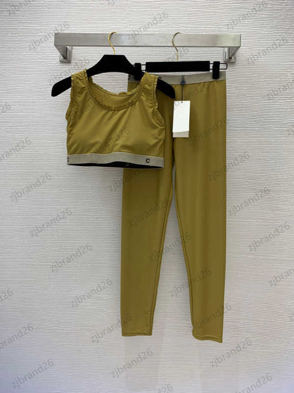 T Shirt Tanks Two Piece Set Women Tracksuit Yoga Pants High Stretch Pleated Lace Stitching Letter Printed Webbing Top Elastic Waist Slim Trousers Womens Clothes
T Shirt Tanks Two Piece Set Women Tracksuit Yoga Pants High Stretch Pleated Lace Stitching Letter Printed Webbing Top Elastic Waist Slim Trousers Womens Clothes