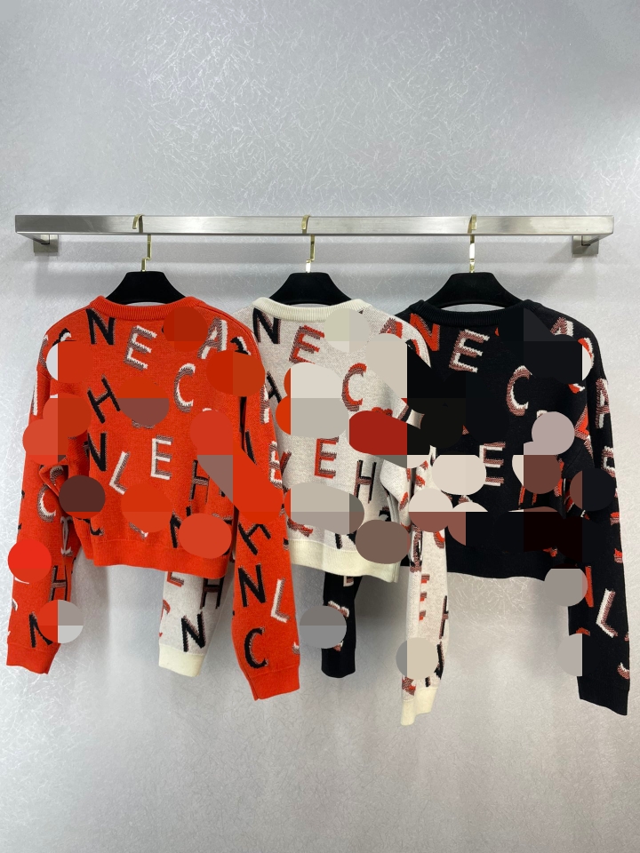 1009 2022 Autumn Sweaters Women' Crew Neck Red Black White wool Brand Same Style Women' weila
1009 2022 Autumn Sweaters Women' Crew Neck Red Black White wool Brand Same Style Women' weila