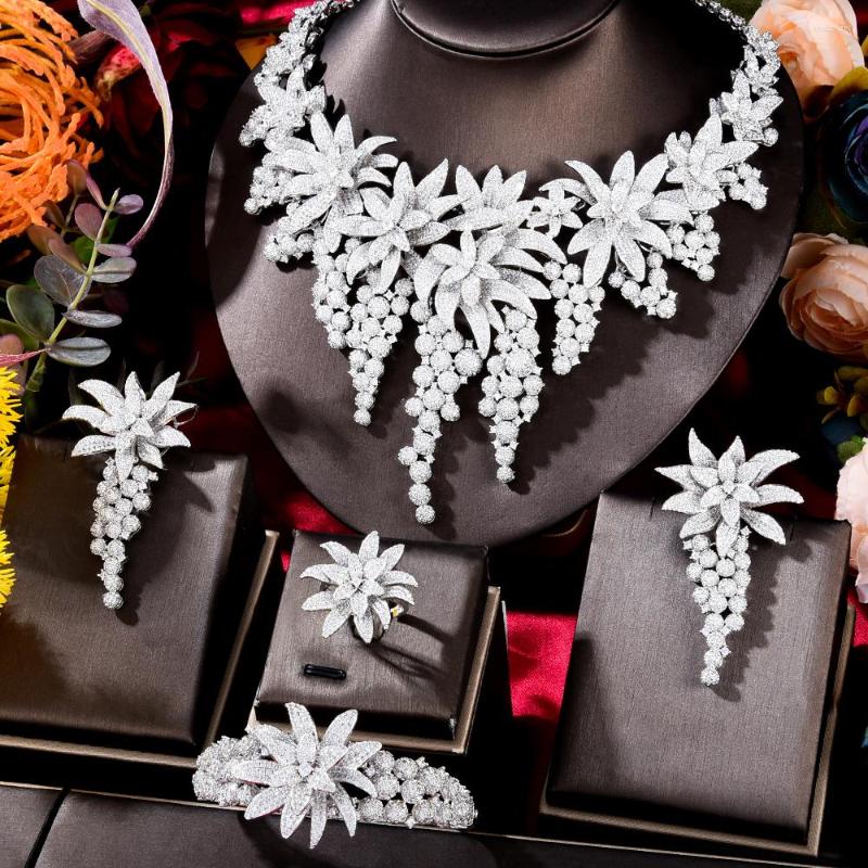 Necklace Earrings Set Blachette Brand Exquisite Designer Unique Creative Fashion Luxury Floral Fruit Women's Wedding Jewelry, Picture shown
Necklace Earrings Set Blachette Brand Exquisite Designer Unique Creative Fashion Luxury Floral Fruit Women's Wedding Jewelry, Picture shown