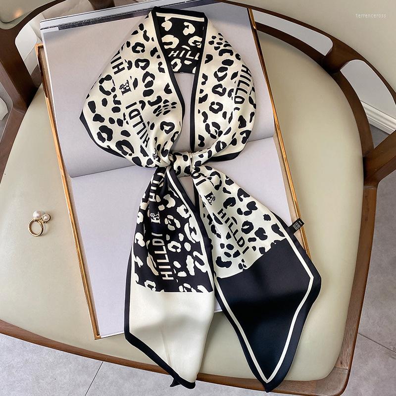 Scarves Fashion Bandana Hair Scarfs For Women Long Hairband Skinny Neck Scarf 15 150CM Elegant Handband Silk Feel Bag Ladies
Scarves Fashion Bandana Hair Scarfs For Women Long Hairband Skinny Neck Scarf 15 150CM Elegant Handband Silk Feel Bag Ladies