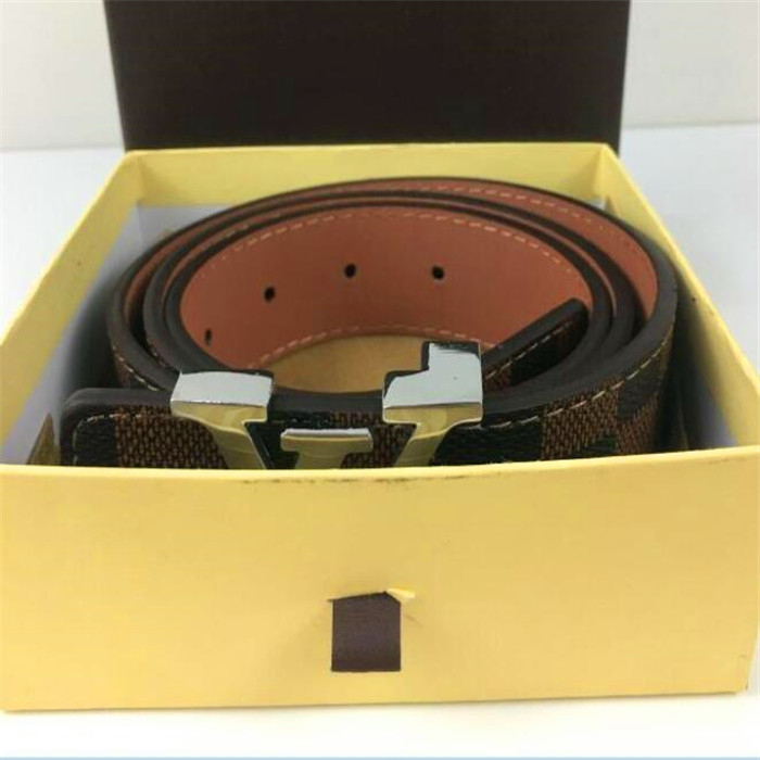 2022 designers belts classic fashion casual smooth buckle Ladies Men's width 3.8 cm with orange box, With box
2022 designers belts classic fashion casual smooth buckle Ladies Men's width 3.8 cm with orange box, With box