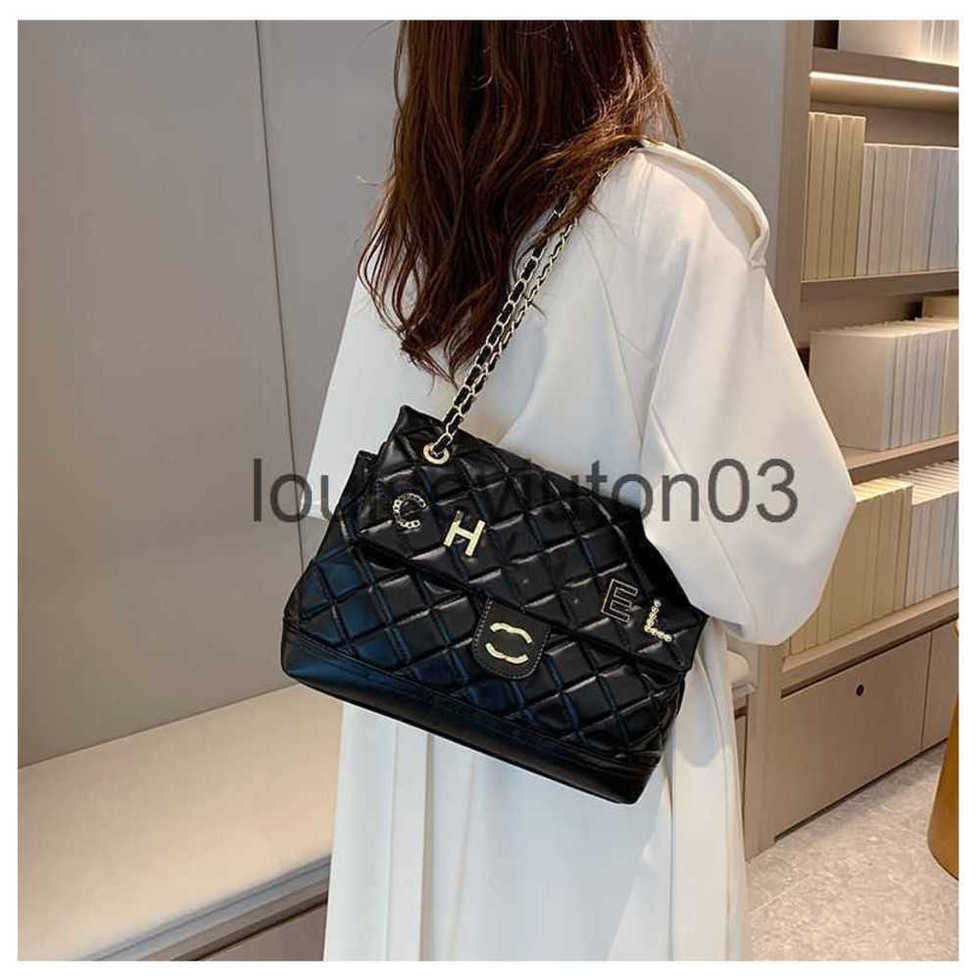 Designer Channel Bag Tote Shoulder Messenger Handbag Fashion Brands Luxurious Large Capacity Mens Womans Diamond Chain Crossbody Leather Bag, 111111
Designer Channel Bag Tote Shoulder Messenger Handbag Fashion Brands Luxurious Large Capacity Mens Womans Diamond Chain Crossbody Leather Bag, 111111