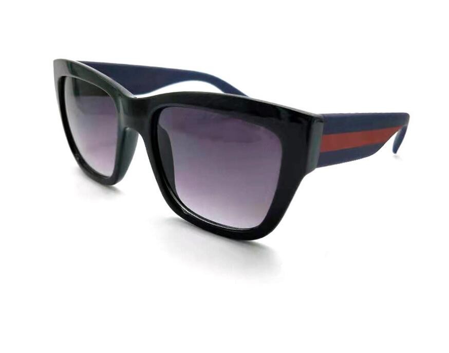 2023 Glasses Designer Sunglasses Women Fashion Frameless Rectangle Coating Buffalo Horn Sunglass UV400 Evidence Eyeglass Mens Eyewear Eyelgasses
2023 Glasses Designer Sunglasses Women Fashion Frameless Rectangle Coating Buffalo Horn Sunglass UV400 Evidence Eyeglass Mens Eyewear Eyelgasses