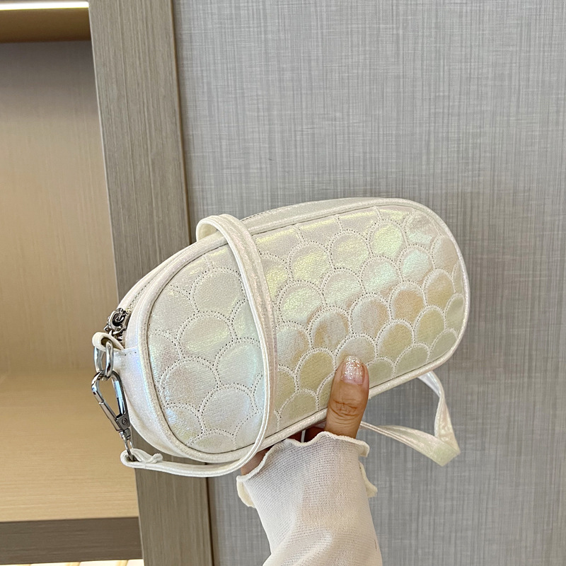 Women Inclined Shoulder Bags Fashion casual Womens Bag Small Handbag Totes High-capacity PU leather Large volume wholesale Girl Mobile Phone Bag Black 2775, Green
Women Inclined Shoulder Bags Fashion casual Womens Bag Small Handbag Totes High-capacity PU leather Large volume wholesale Girl Mobile Phone Bag Black 2775, Green