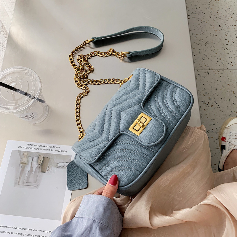 Women Inclined Shoulder Bags Fashion casual Womens Bag Small Handbag Totes High-capacity PU leather Large volume wholesale Girl Mobile Phone Bag Black 3747, Red
Women Inclined Shoulder Bags Fashion casual Womens Bag Small Handbag Totes High-capacity PU leather Large volume wholesale Girl Mobile Phone Bag Black 3747, Red