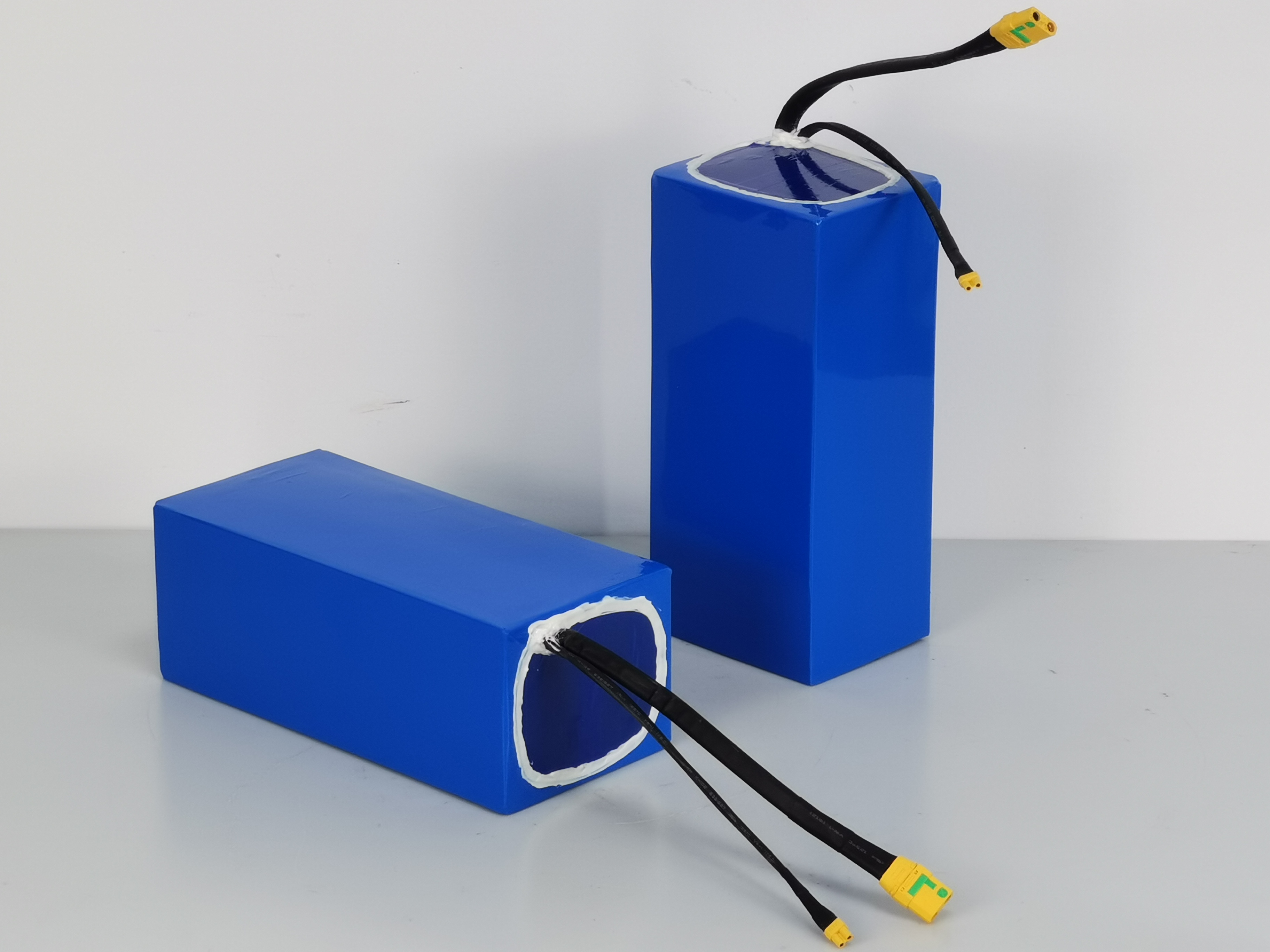 60V 40ah 50ah 30ah 20ah 35ah battery electric scooter batteria Ebike with li ion Batterie 60 V e bike batteries
60V 40ah 50ah 30ah 20ah 35ah battery electric scooter batteria Ebike with li ion Batterie 60 V e bike batteries
