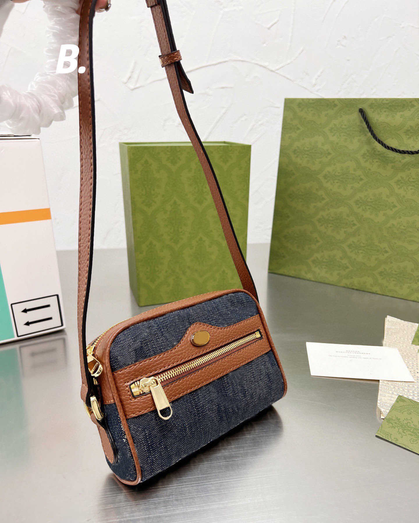 Fashion handbags Designers Handbags Women Cowboy Leather Shoulder Bags Camera Messenger Bag Vintage Ophidia Cross Body Purse Ladies Handbag Wallet Have Box
Fashion handbags Designers Handbags Women Cowboy Leather Shoulder Bags Camera Messenger Bag Vintage Ophidia Cross Body Purse Ladies Handbag Wallet Have Box