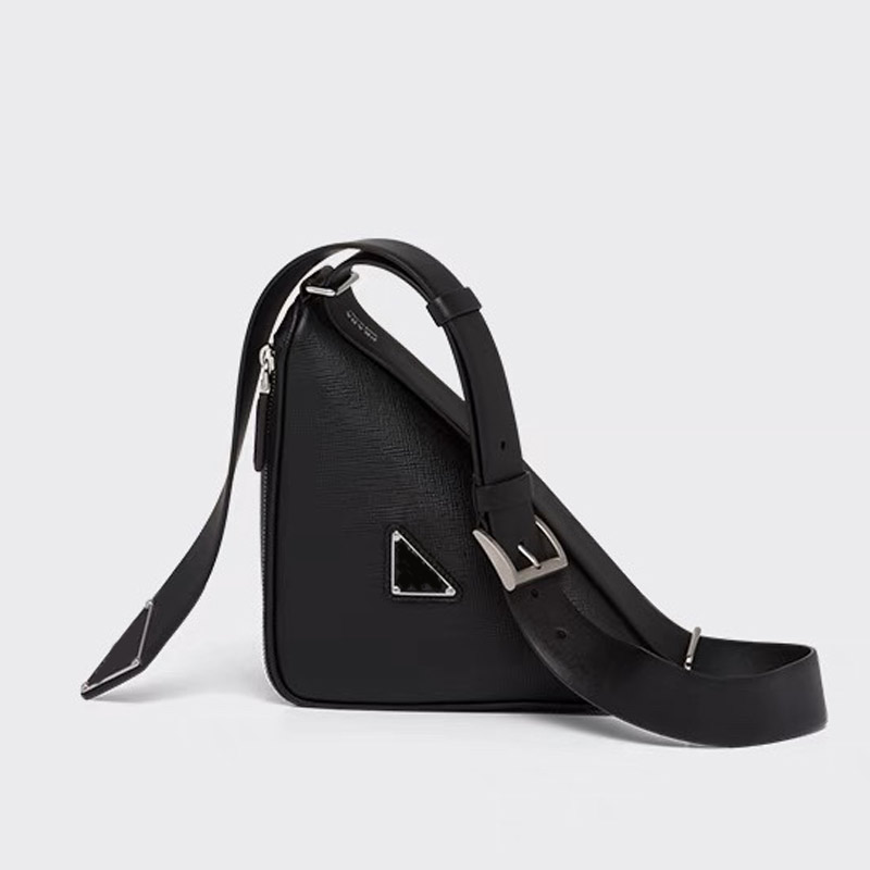 New Triangle Bag Crossbody Bags Handbag Purse Fashion Shoulder Purse Cowhide Genuine Leather Zipper Pocket Adjustable Strap Plain Women Clutch, Just box
New Triangle Bag Crossbody Bags Handbag Purse Fashion Shoulder Purse Cowhide Genuine Leather Zipper Pocket Adjustable Strap Plain Women Clutch, Just box