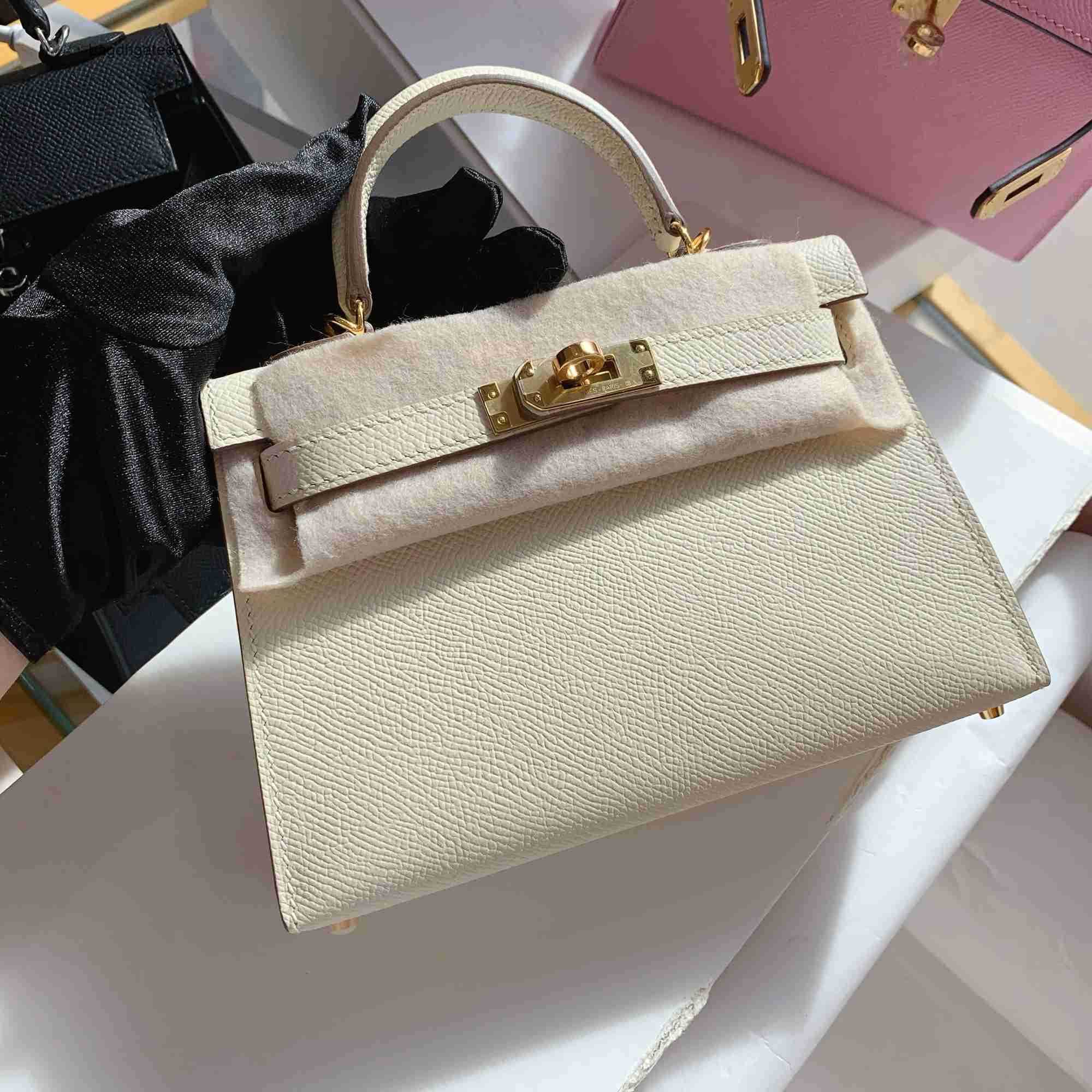 Bag Kellies Generation Bags Diagonal Woman Second Mini Classic Hermee Epsom Palm Leather 19cm Single Shoulder Keliy Juew, Fuchsia
Bag Kellies Generation Bags Diagonal Woman Second Mini Classic Hermee Epsom Palm Leather 19cm Single Shoulder Keliy Juew, Fuchsia